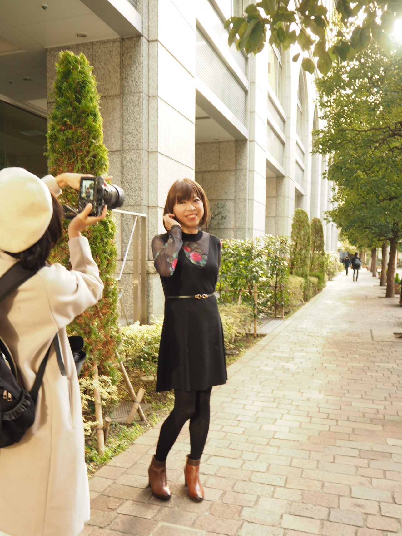 屋外撮影中のリリジョ(女装)さん 屋外撮影中のリリジョ(女装)さん