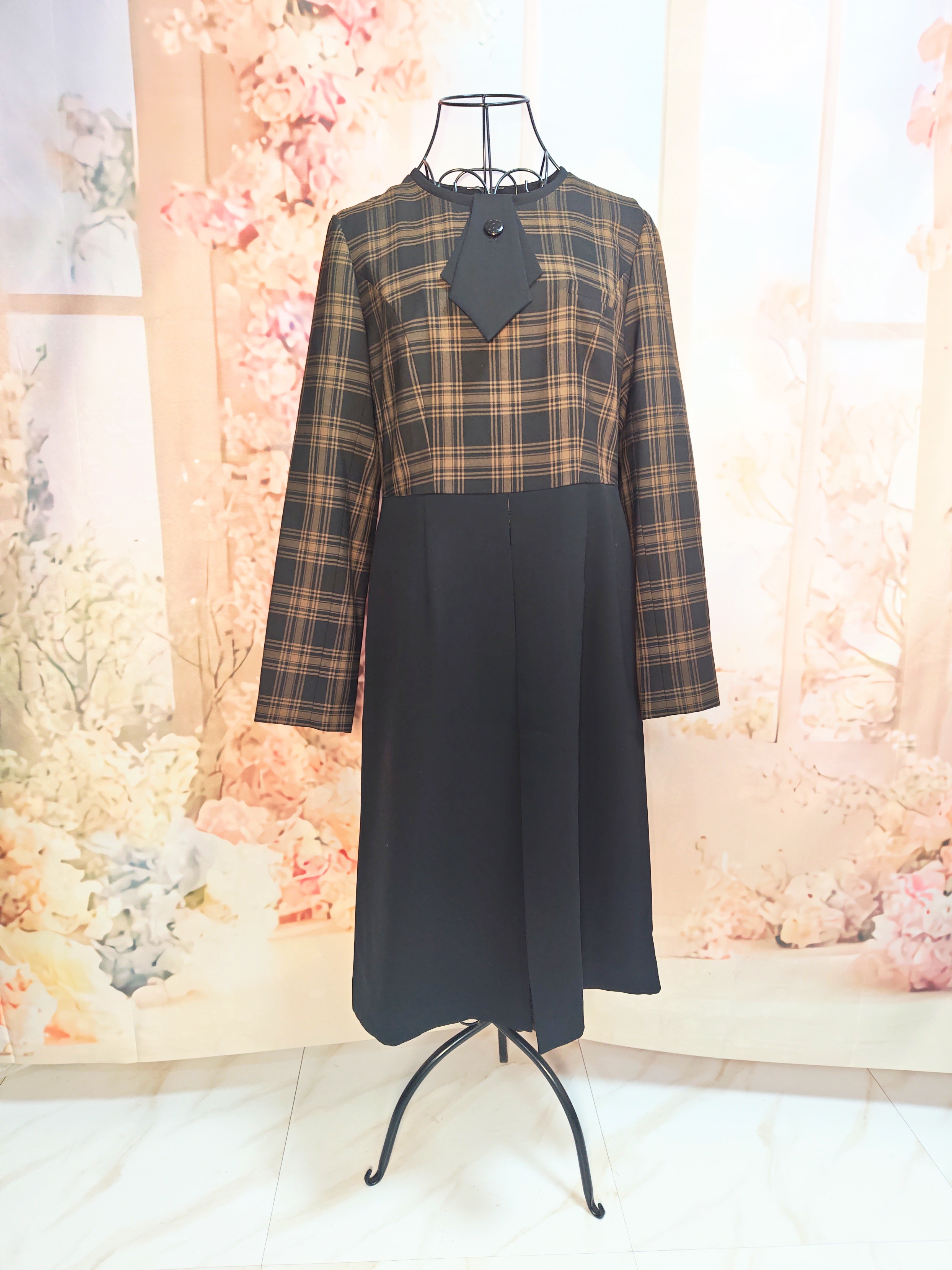 新着のOLコスプレです! 新着のOLコスプレです!